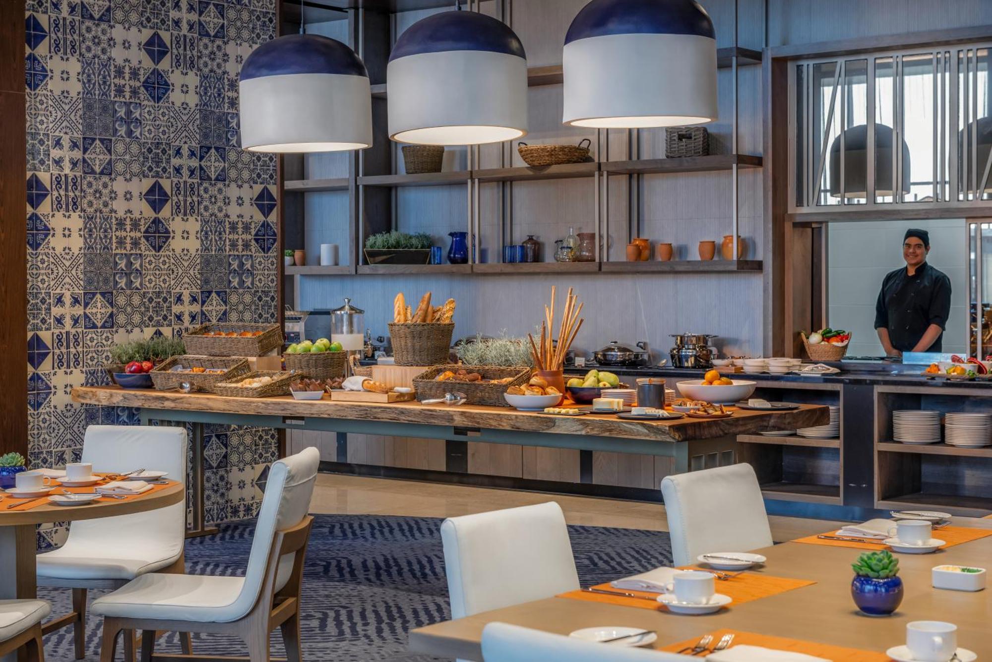 Hilton Guadalajara Midtown Hotel Екстериор снимка